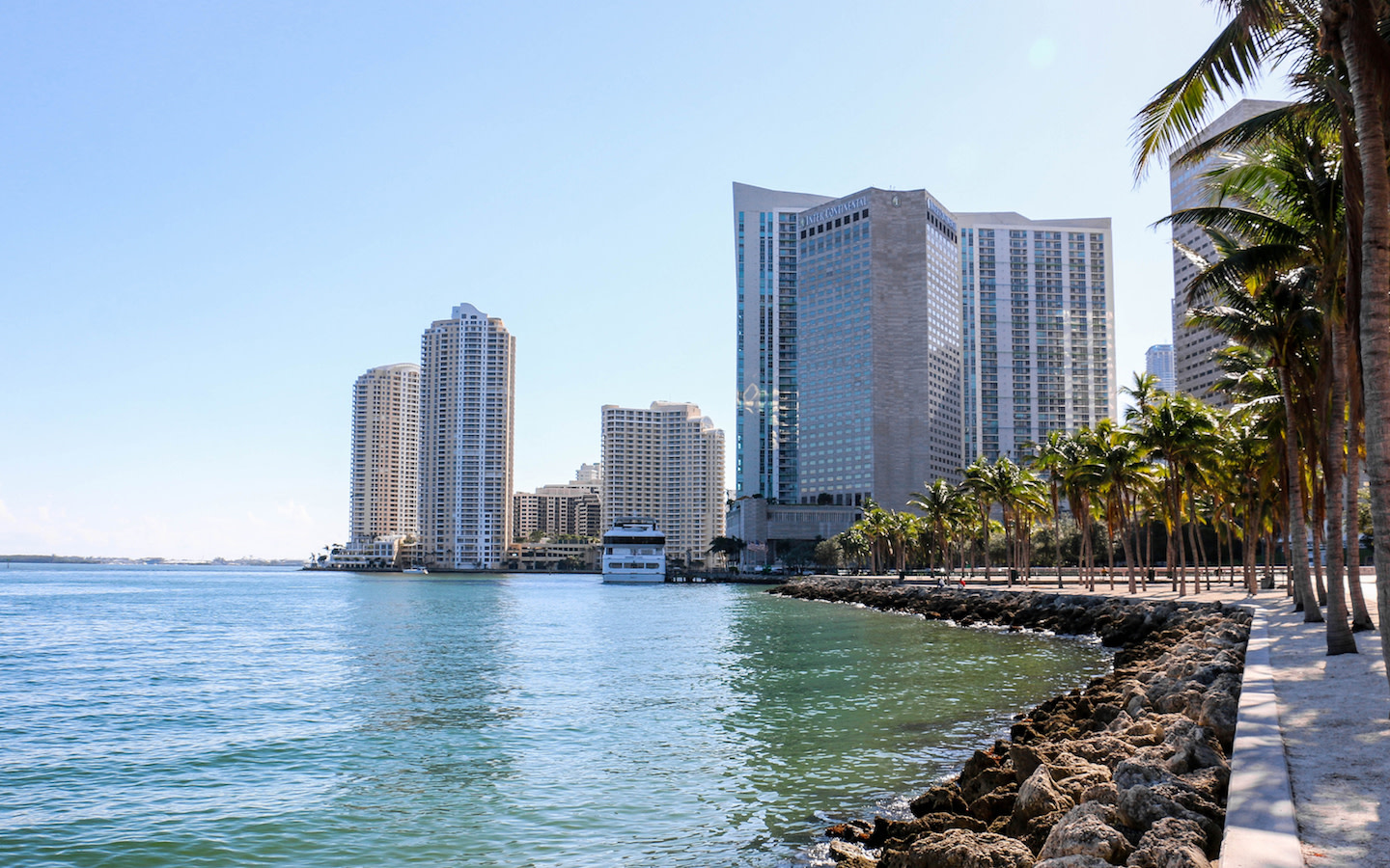 Miami Luxury Real Estate Market Trends 2025